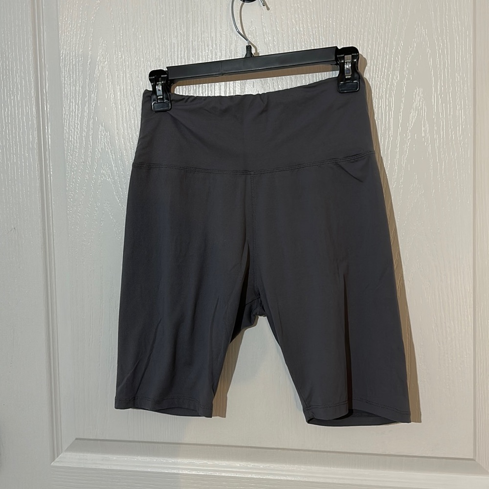 Set of 2 bicycle shorts (15H)